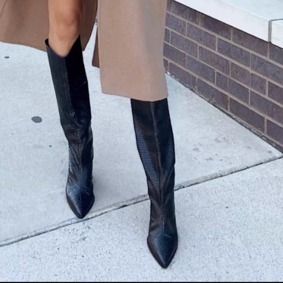 Schutz Maryana Boot Black Crocodile New w/ Duster Bag - Picture 7 of 7